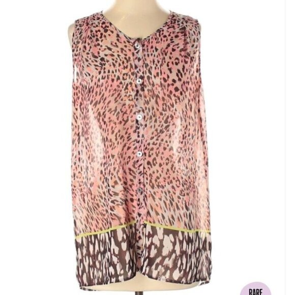 CAbi | #108 Beguila Animal Print Tank Blouse - Picture 6 of 7